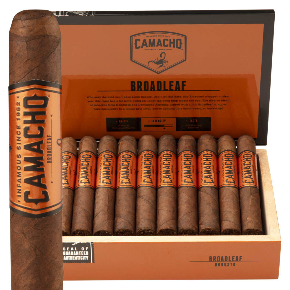 Camacho Broadleaf Robusto Box Open