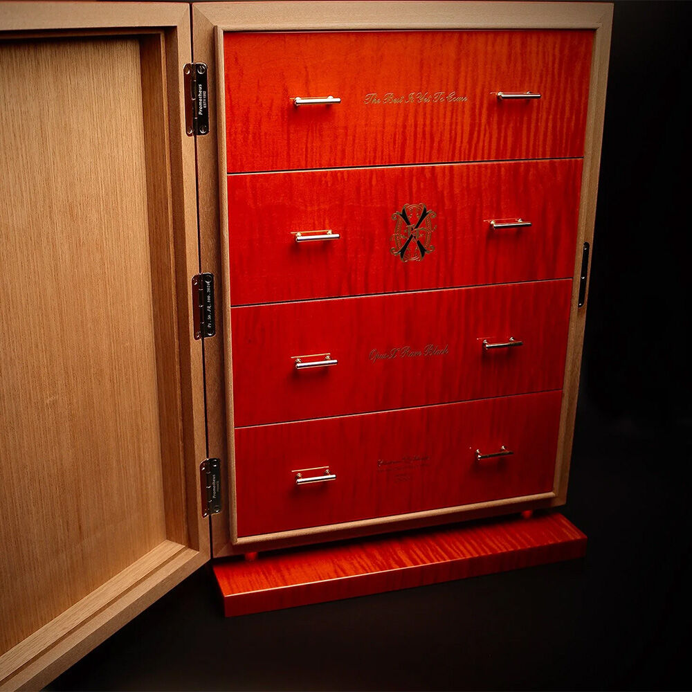 Limited Edition Sycamore Black Humidor, , seriouscigars